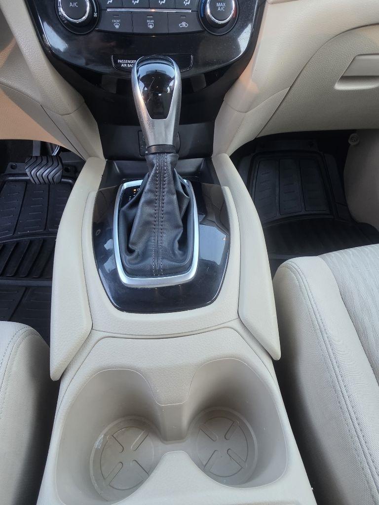 Nissan Rogue FWD S 2017