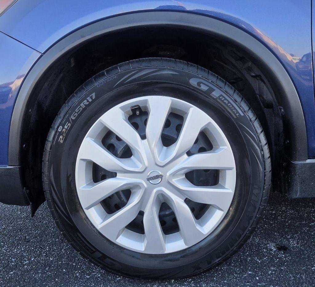 Nissan Rogue FWD S 2017