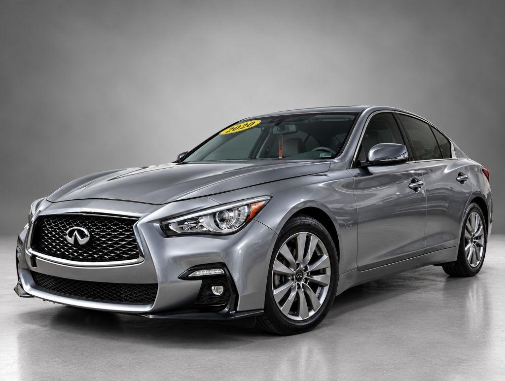 Infiniti Q50 3.0t LUXE RWD 2020