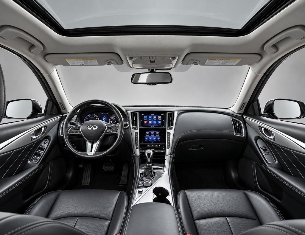 Infiniti Q50 3.0t LUXE RWD 2020