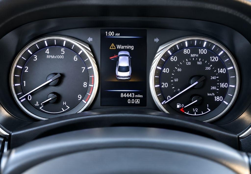 Infiniti Q50 3.0t LUXE RWD 2020
