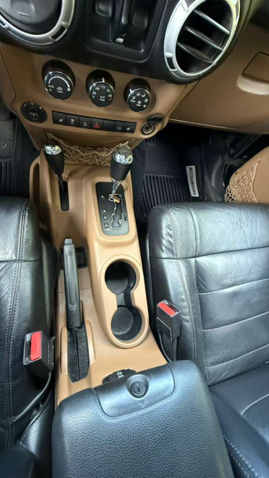 Jeep Wrangler  2012