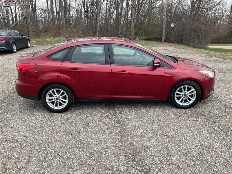 Ford Focus SE Sedan 2015