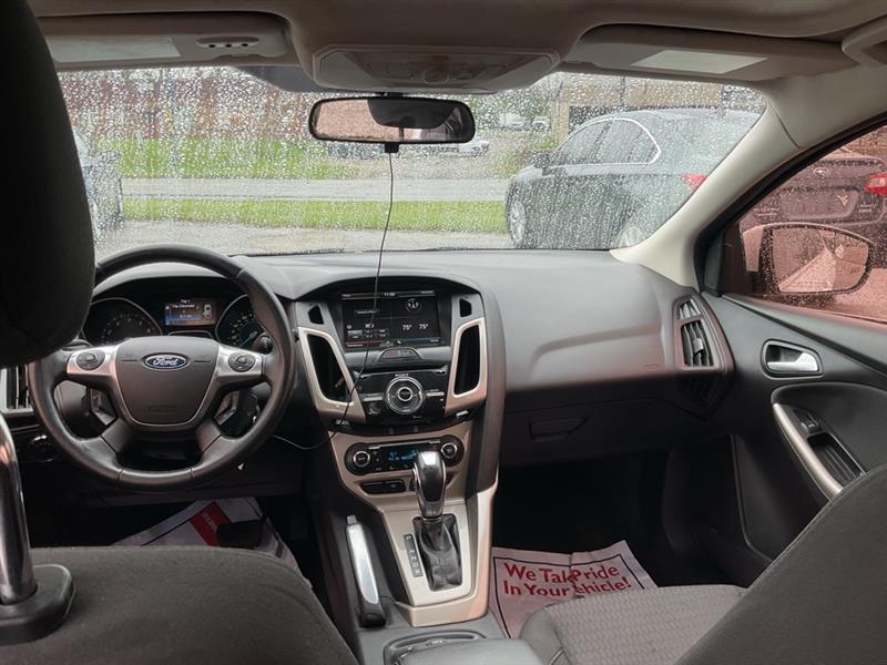 Ford Focus SEL 2012
