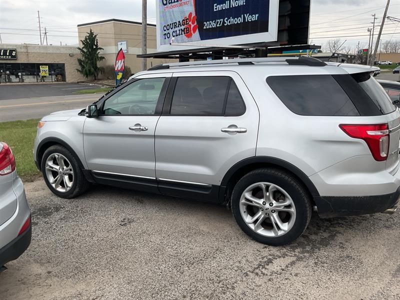 Ford Explorer Limited FWD 2014