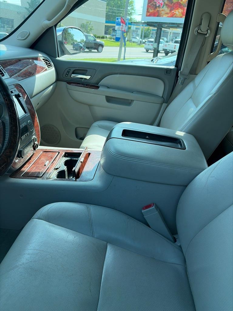 Chevrolet Tahoe LTZ 4WD 2013