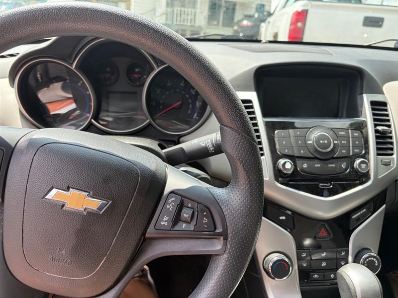Chevrolet Cruze Limited 1LT Auto 2016