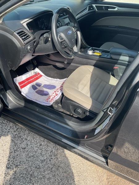 Ford Fusion S 2019