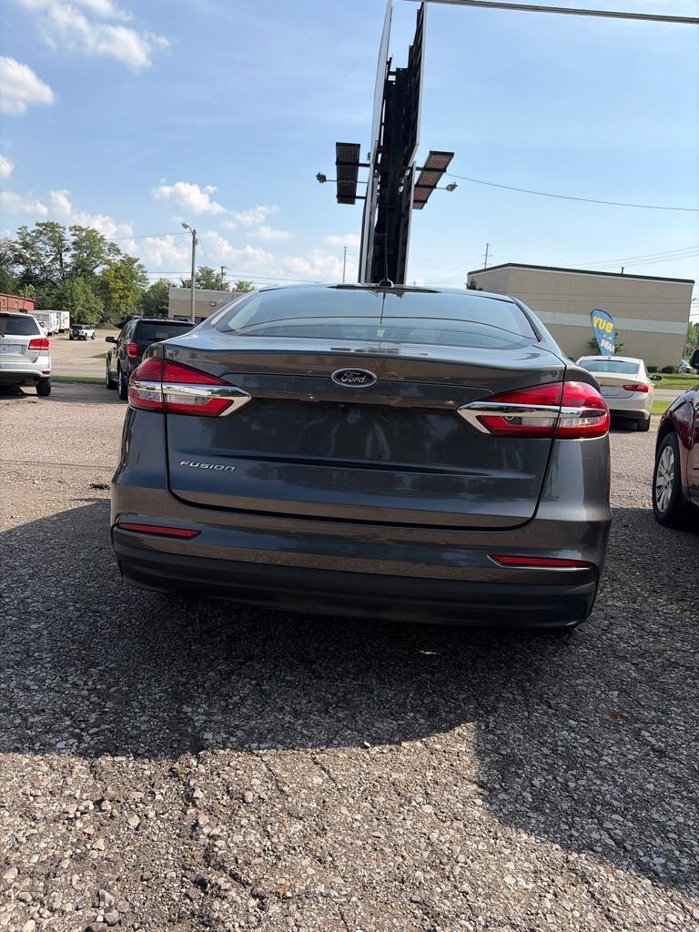Ford Fusion S 2019