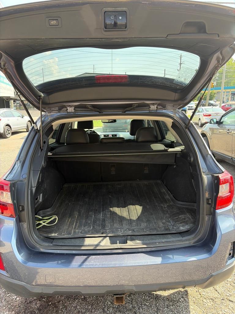 Subaru Outback 2.5i Premium 2015
