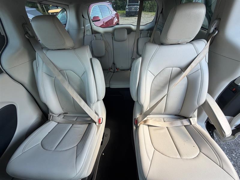 Chrysler Pacifica Hybrid Touring L 2018