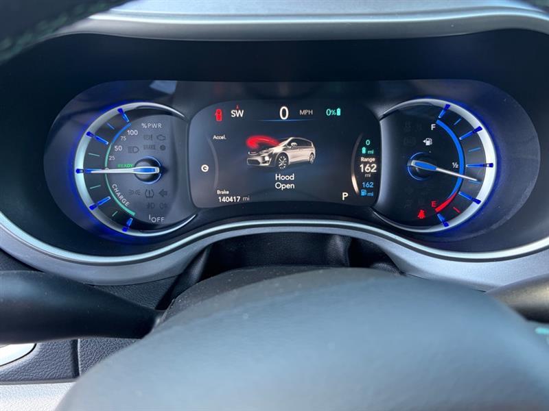 Chrysler Pacifica Hybrid Touring L 2018