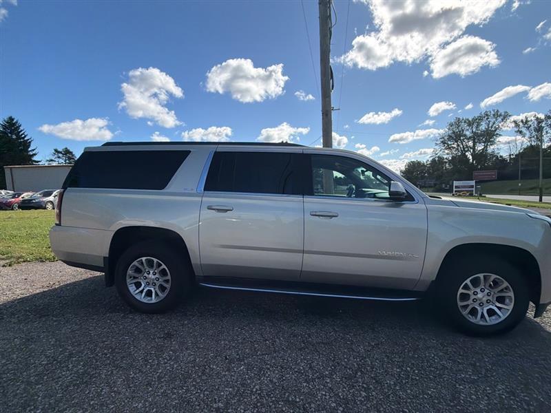 2017 GMC Yukon XL SLE 4WD