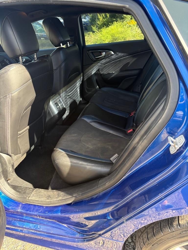 Chrysler 200 S AWD 2015