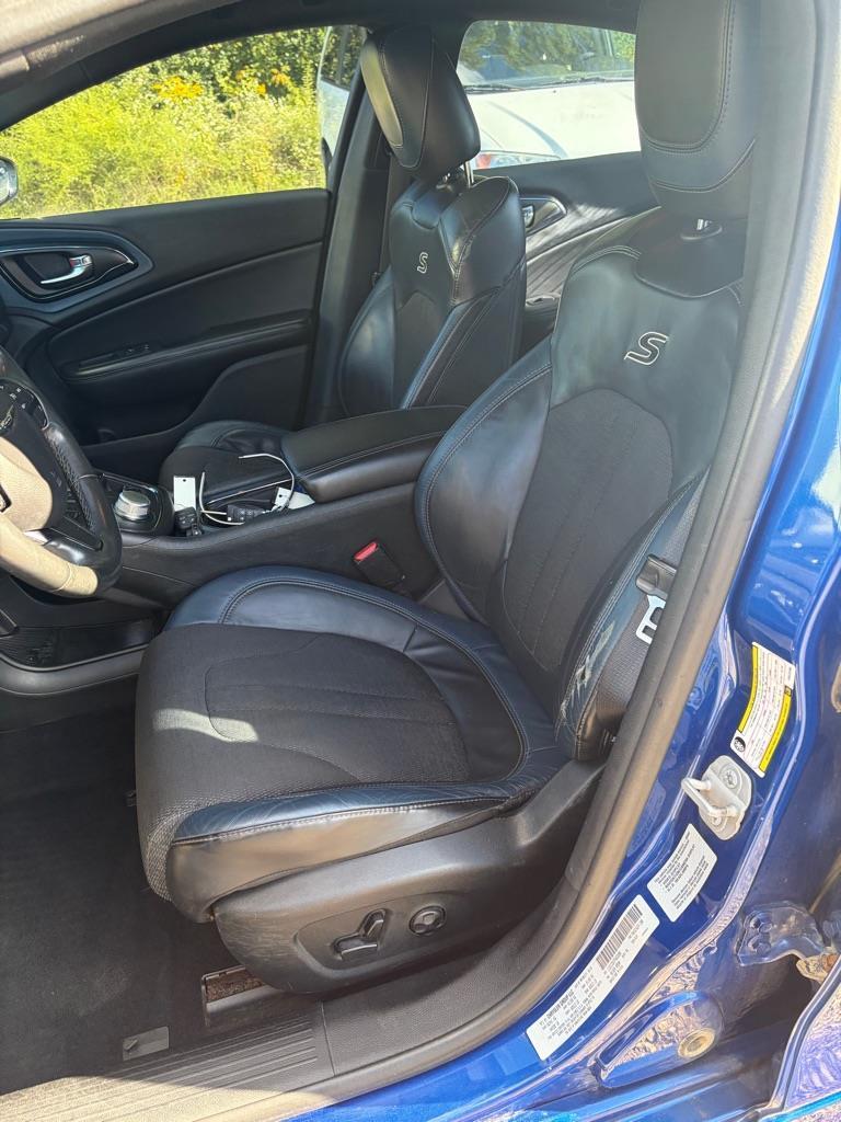Chrysler 200 S AWD 2015