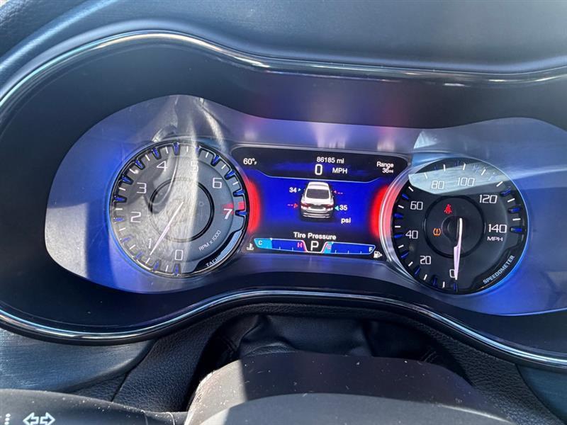 Chrysler 200 S AWD 2015