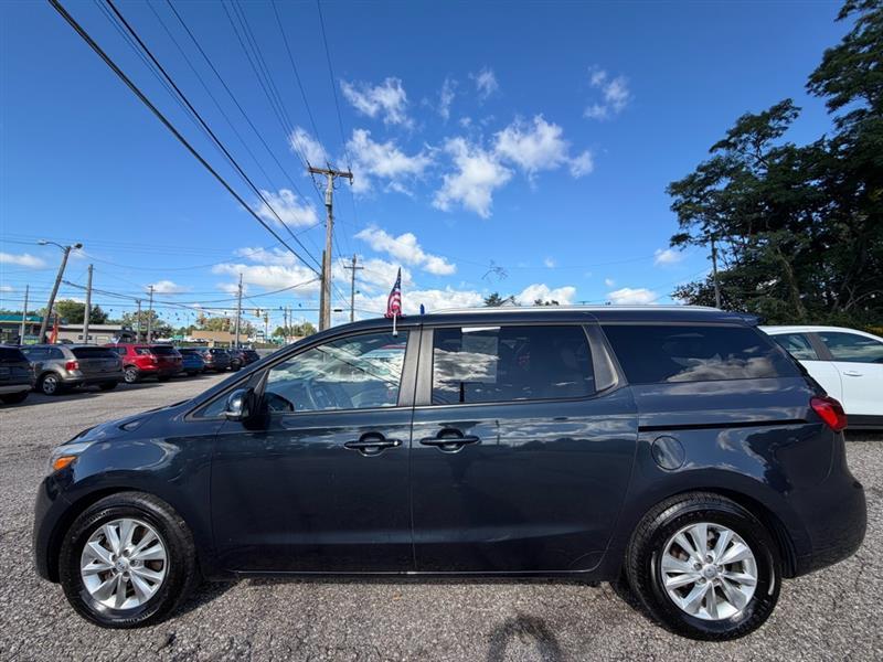 2016 Kia Sedona LX