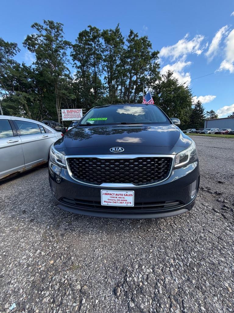 Kia Sedona LX 2016