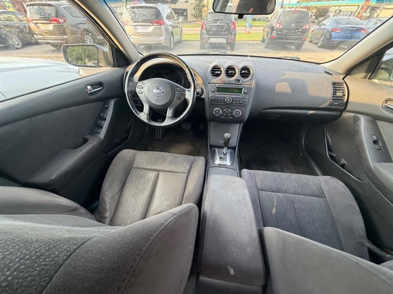 Nissan Altima 2.5 S 2012