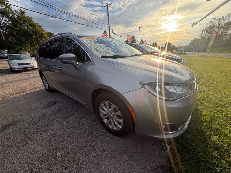 Chrysler Pacifica Touring-L 2019