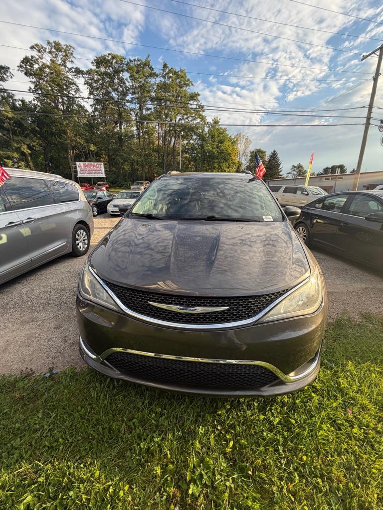 Chrysler Pacifica Touring-L 2019