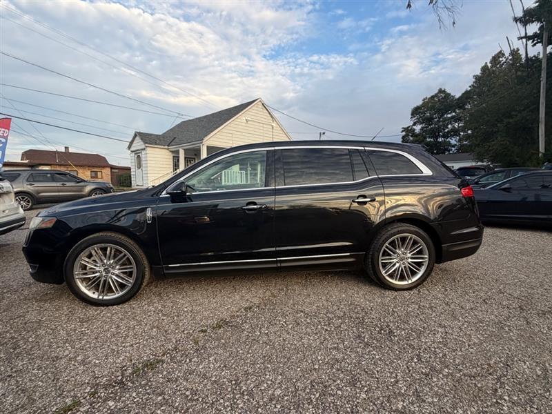 Lincoln MKT 3.5L with EcoBoost AWD 2014