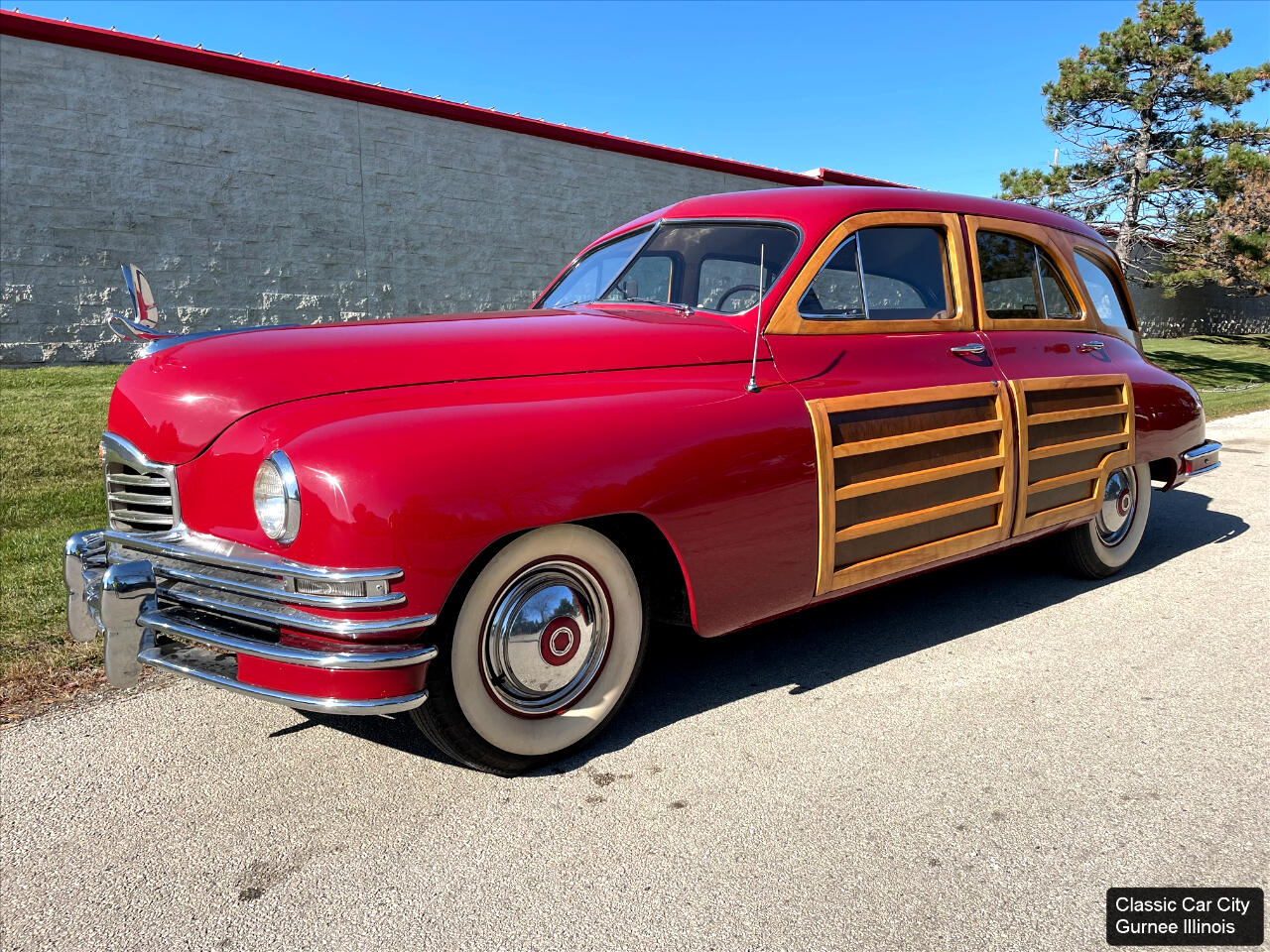 Packard Deluxe 8  1949