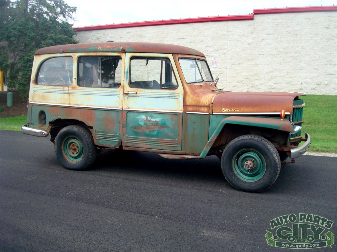 Willys Jeep Wagon  1957 Willys Jeep Wagon  1957