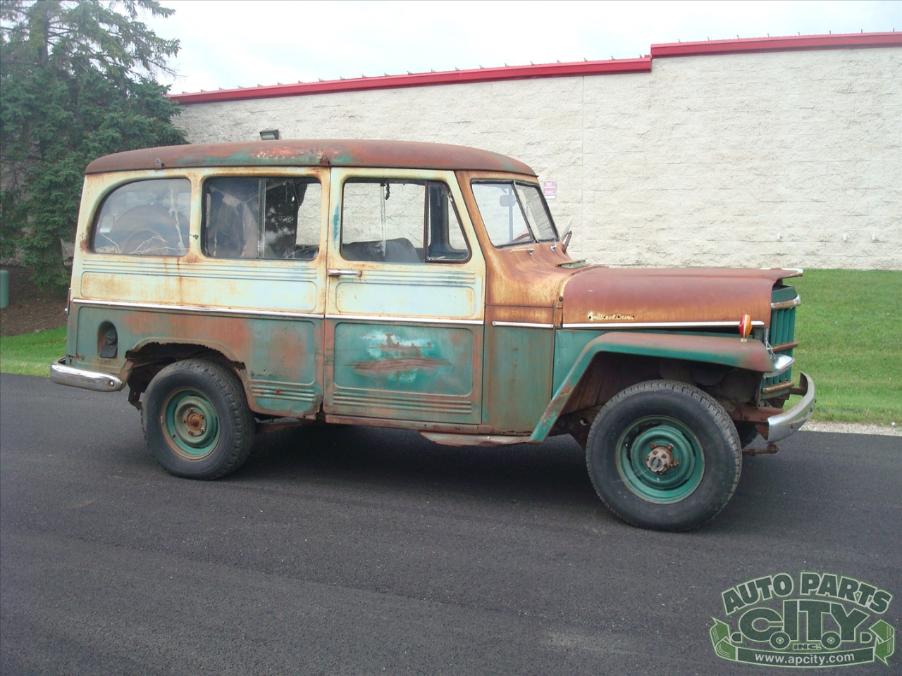 Willys Jeep Wagon  1957 Willys Jeep Wagon  1957