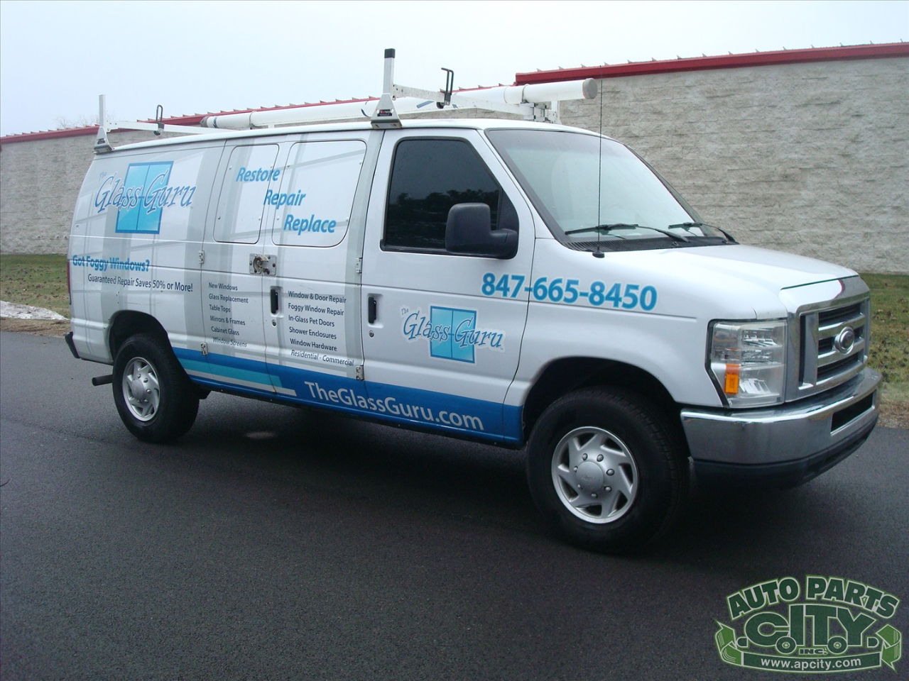 Ford Econoline E-250 2012