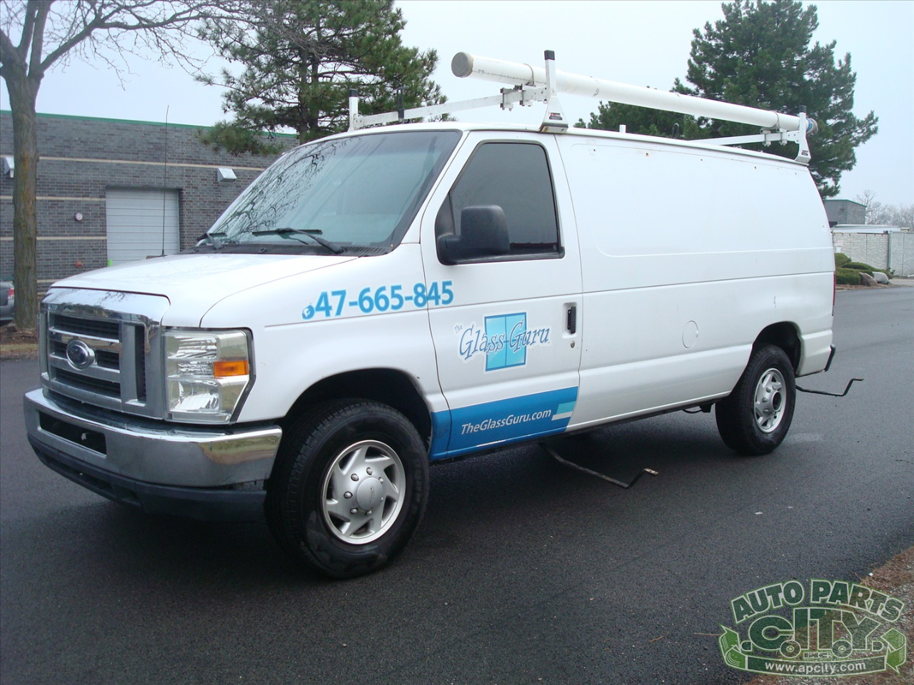 Ford Econoline E-250 2012