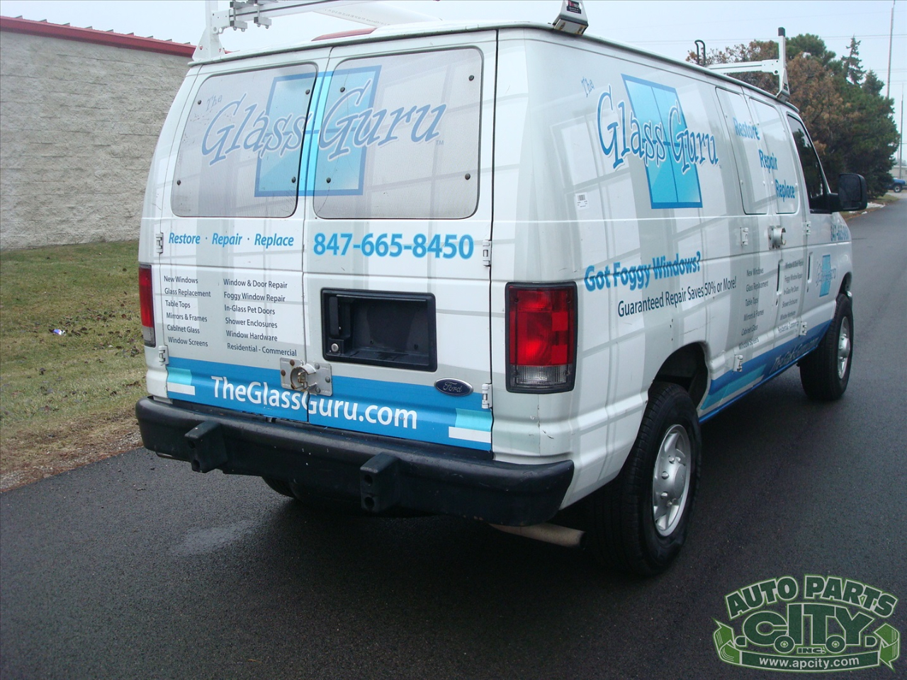 Ford Econoline E-250 2012