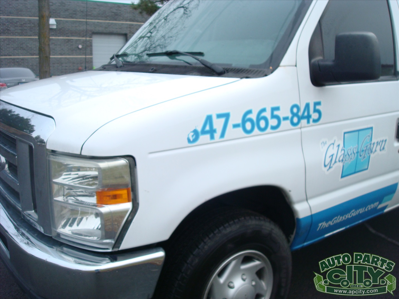 Ford Econoline E-250 2012