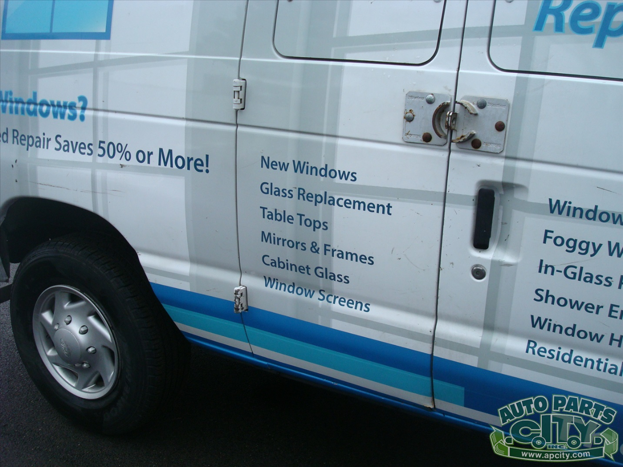 Ford Econoline E-250 2012