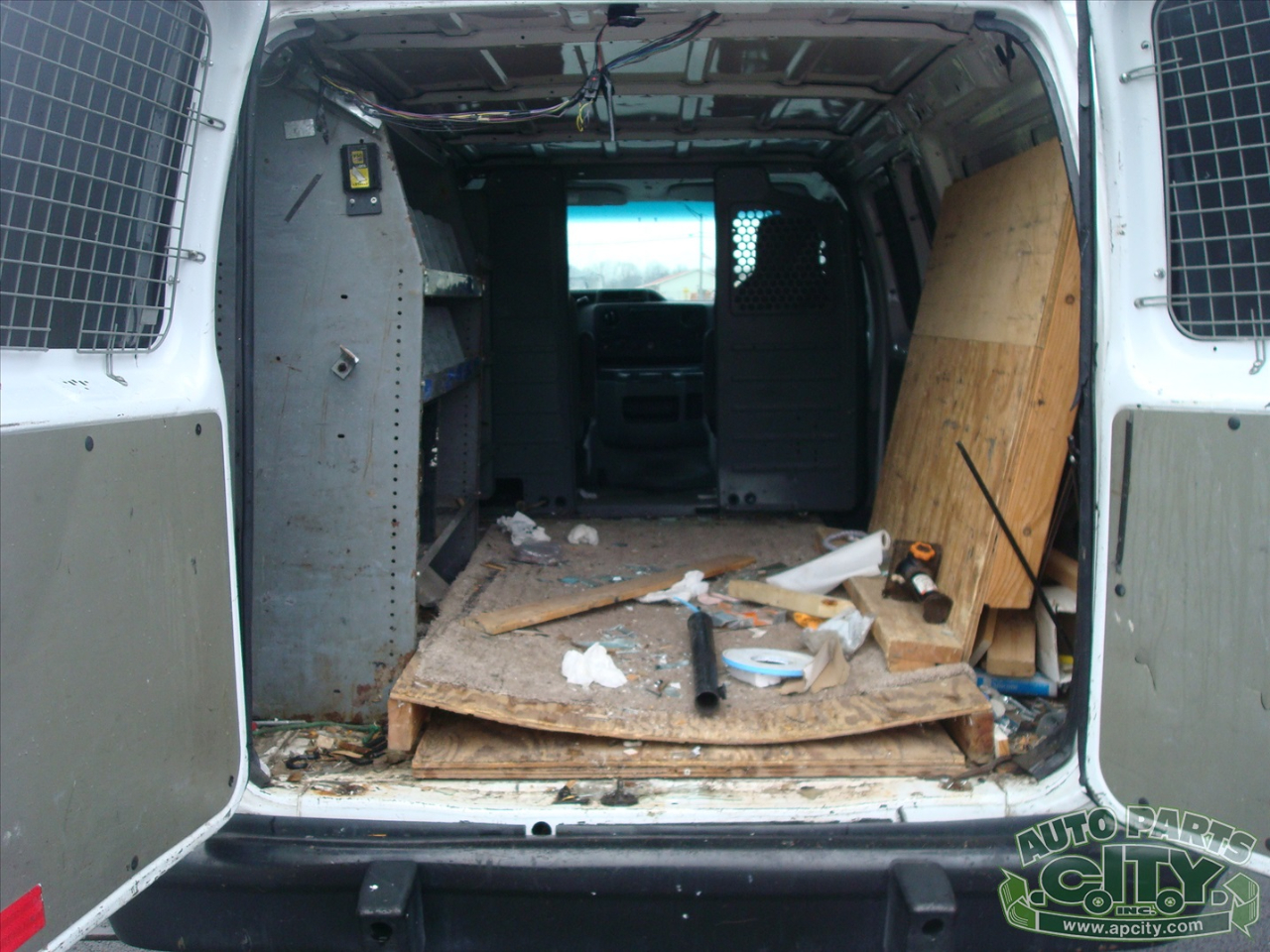 Ford Econoline E-250 2012