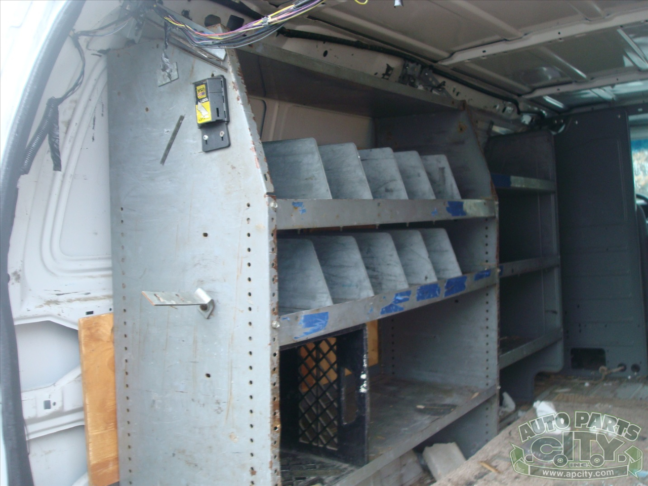 Ford Econoline E-250 2012