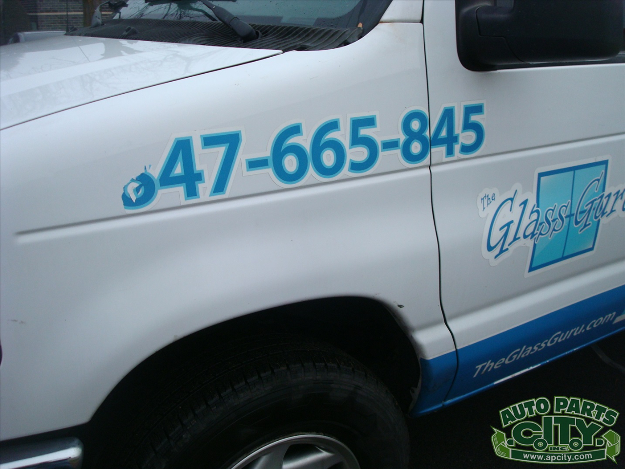 Ford Econoline E-250 2012