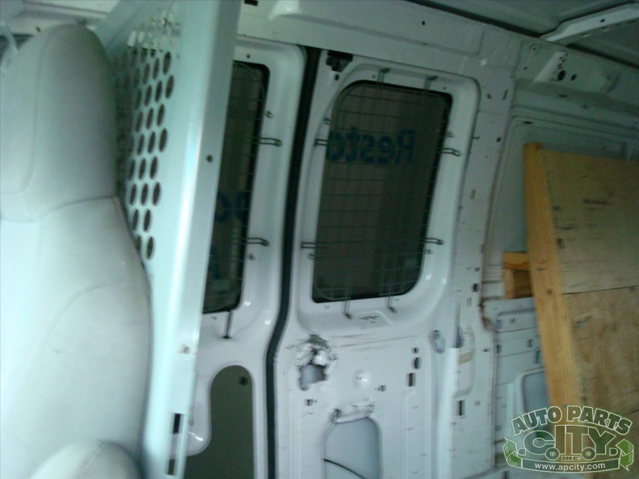 Ford Econoline E-250 2012