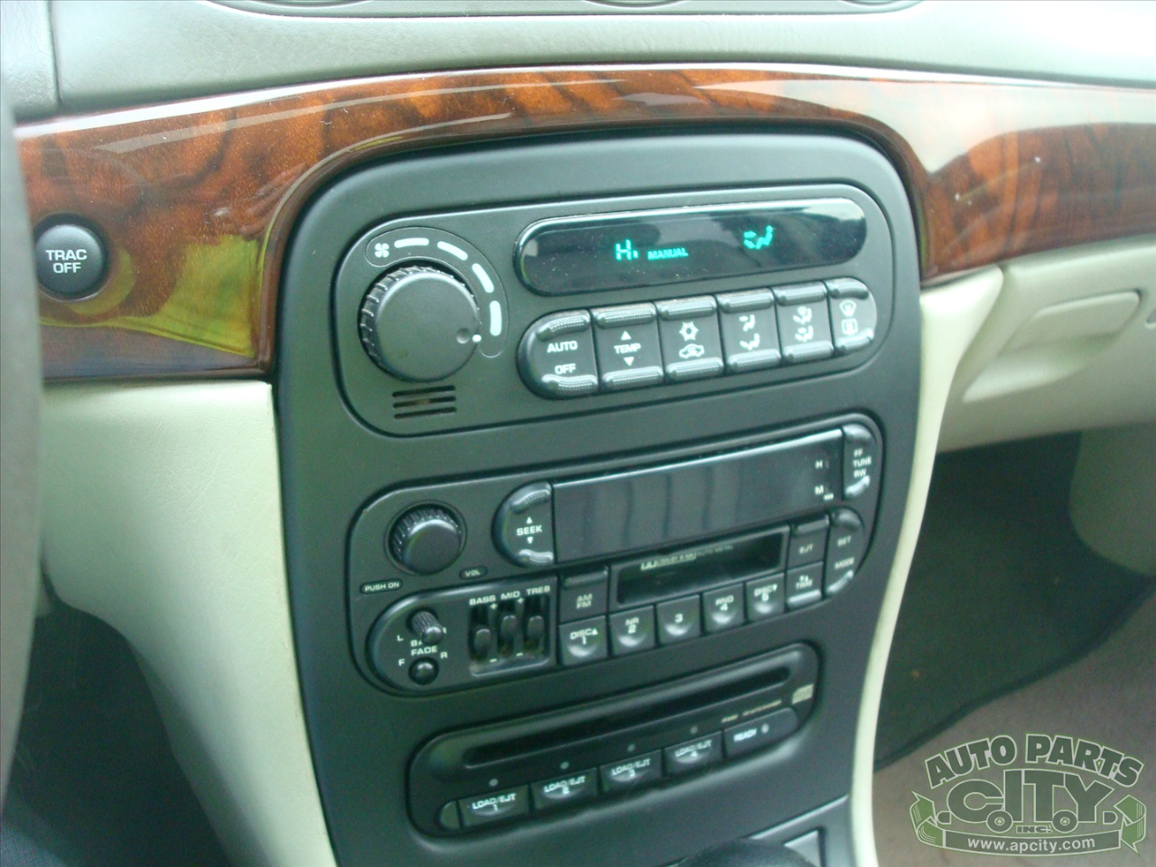 Chrysler 300M Base 2002