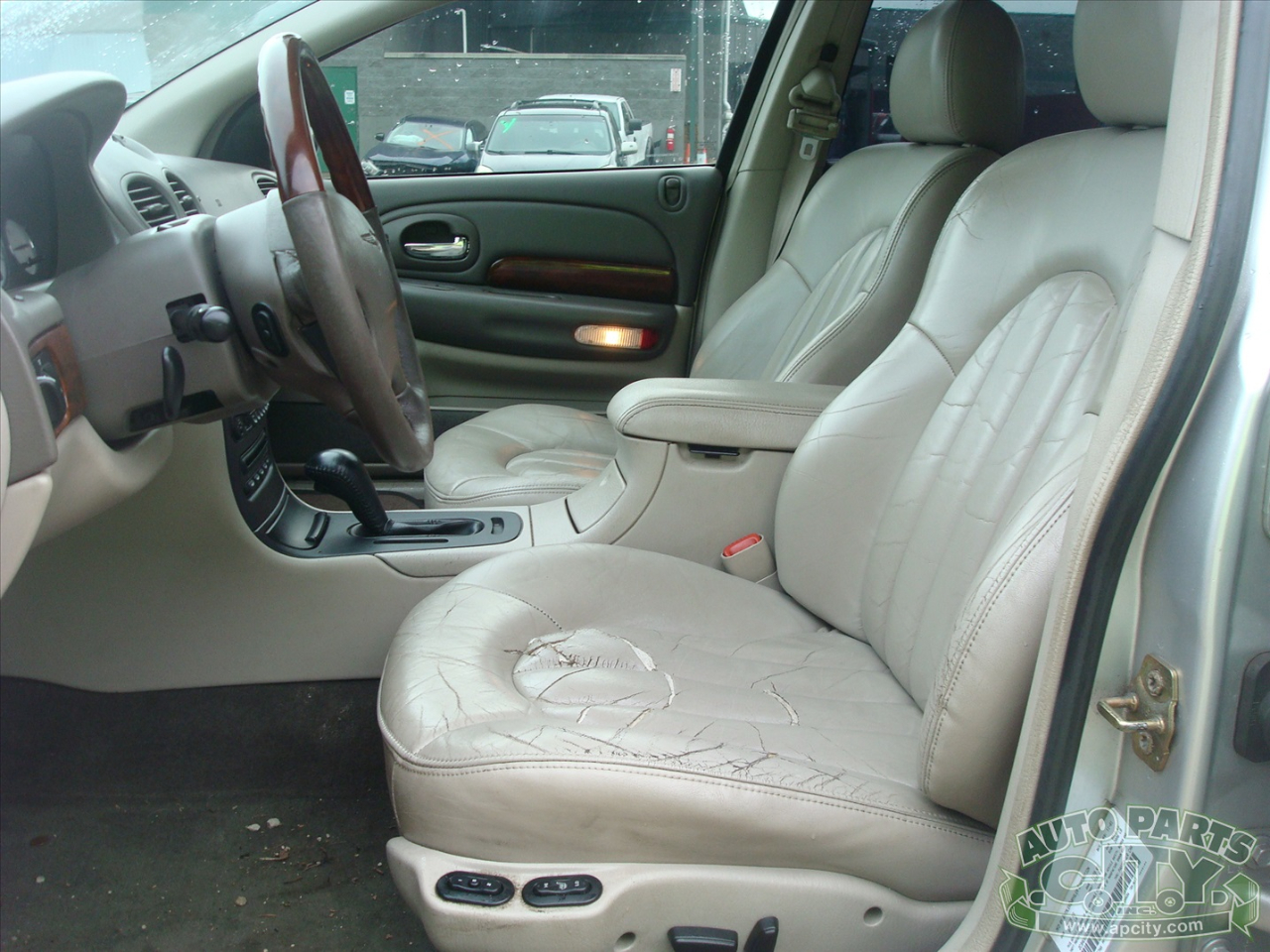 Chrysler 300M Base 2002