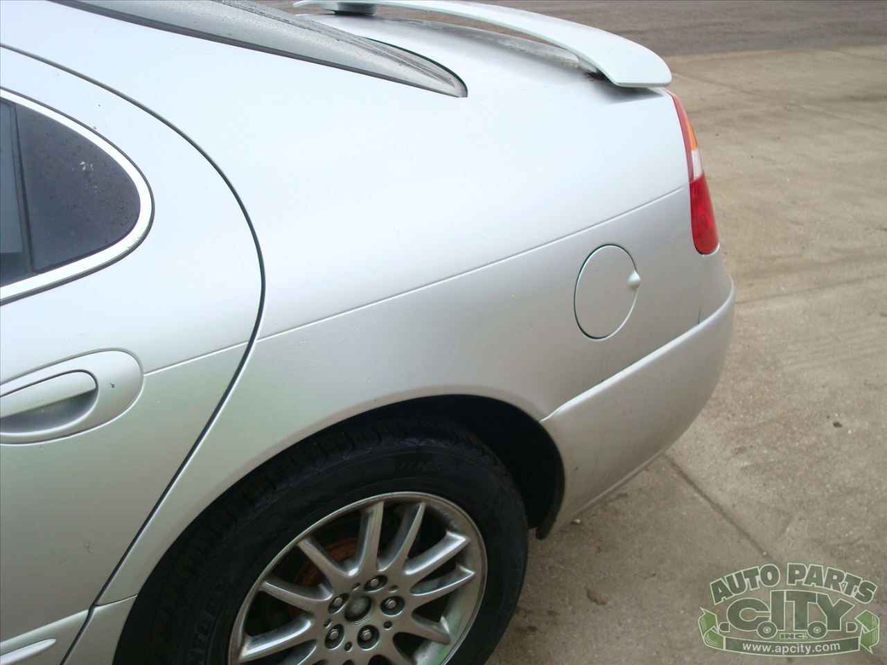 Chrysler 300M Base 2002