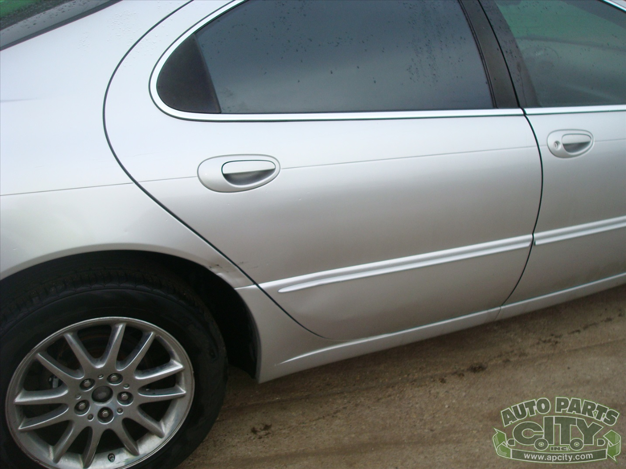 Chrysler 300M Base 2002