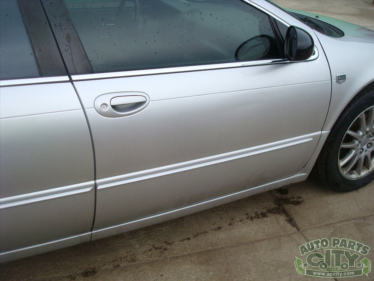 Chrysler 300M Base 2002