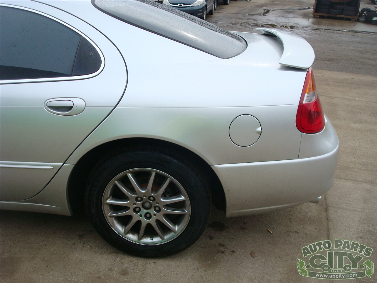 Chrysler 300M Base 2002