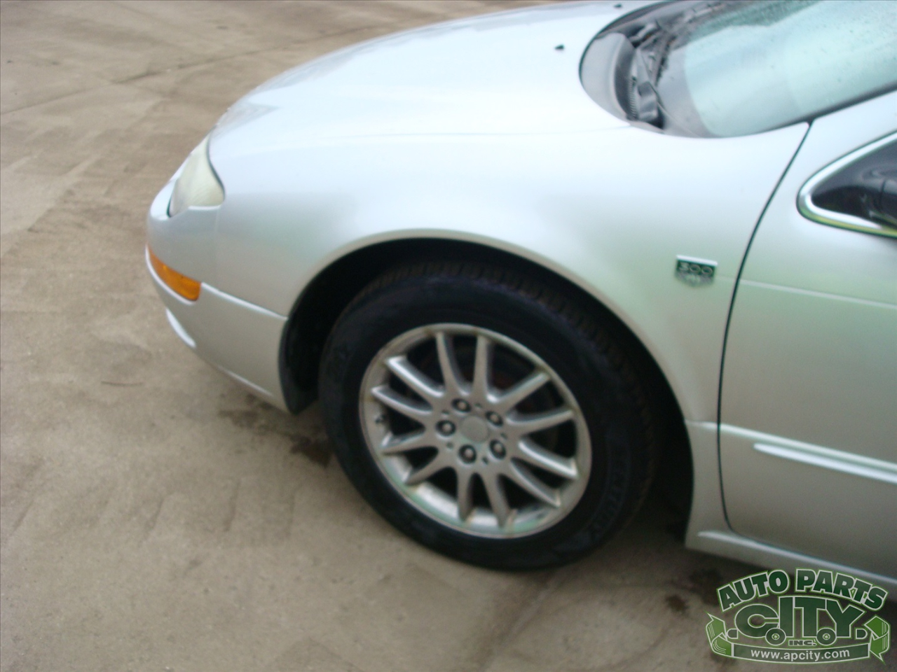 Chrysler 300M Base 2002