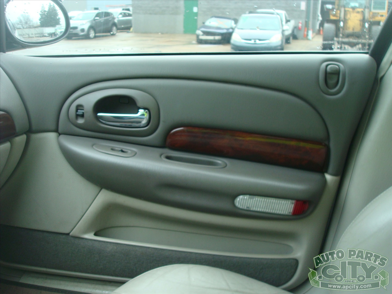 Chrysler 300M Base 2002