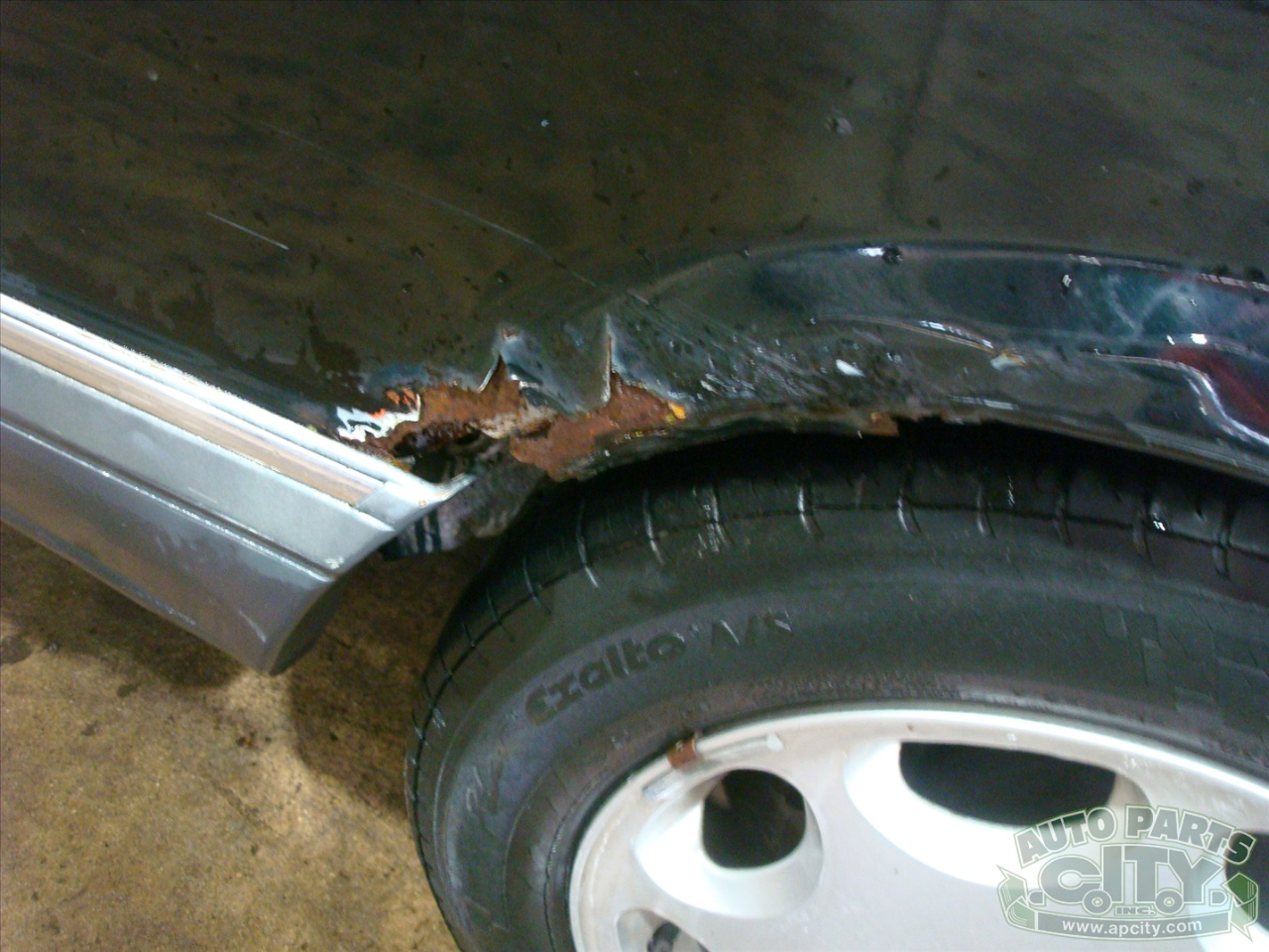 Mercedes-Benz 500 SEC 1985