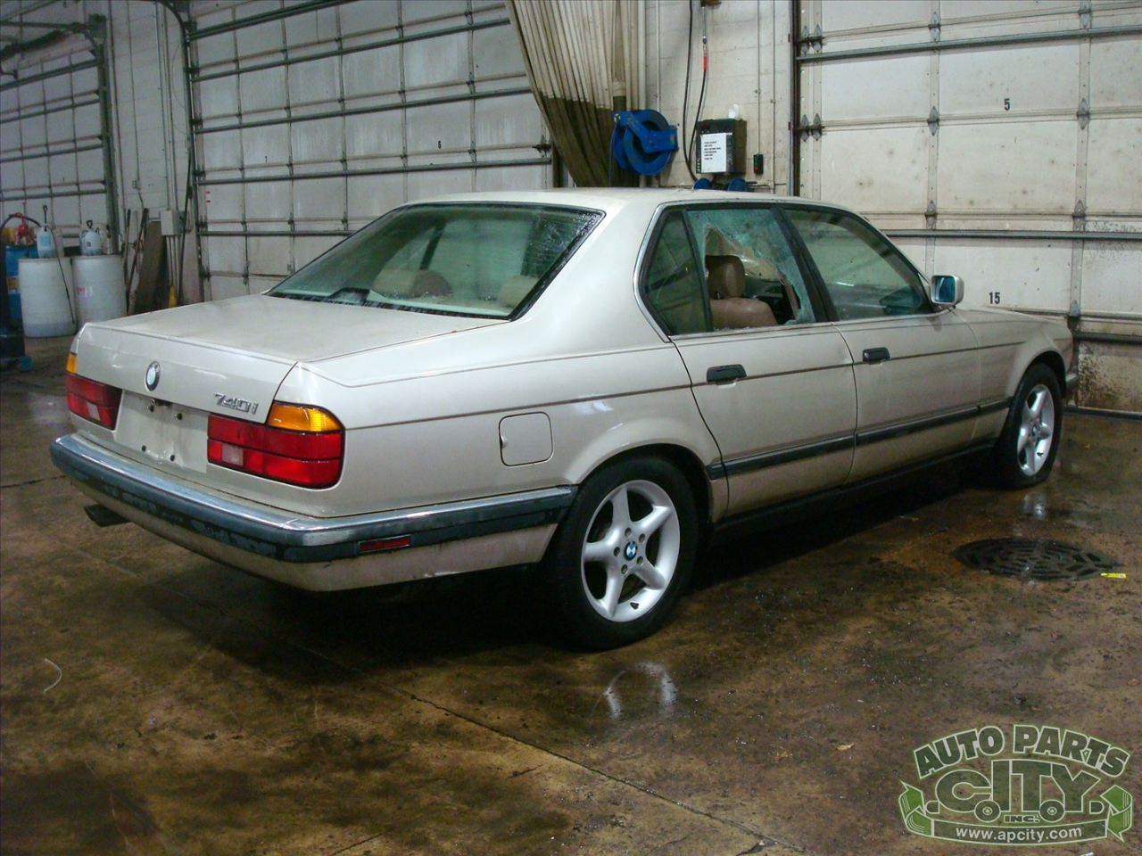 BMW 7-Series 735i 1990