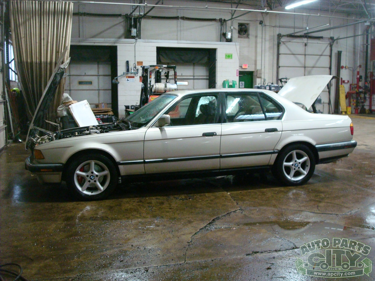 BMW 7-Series 735i 1990