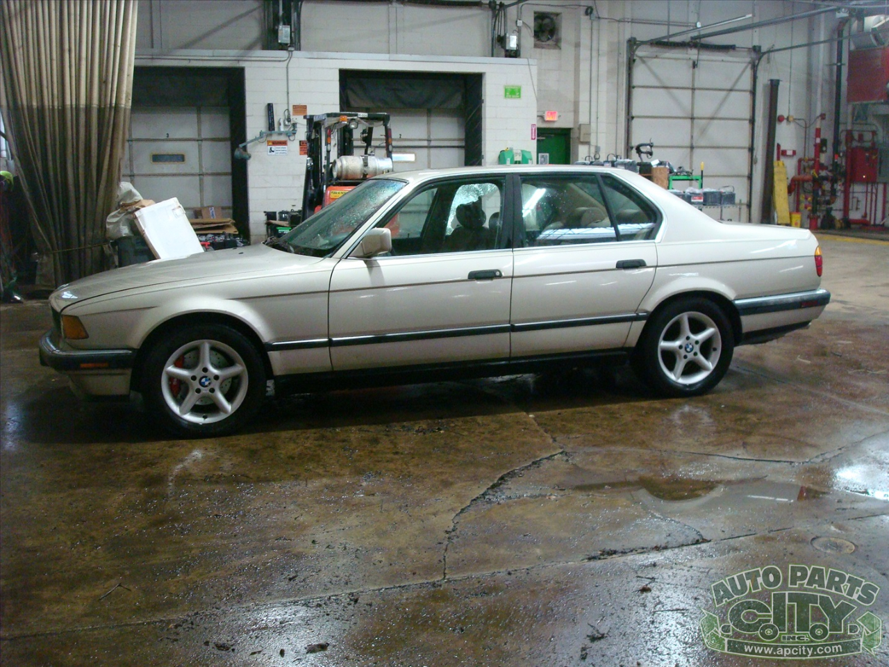 BMW 7-Series 735i 1990